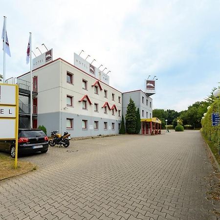 Bon Marche Hotel Bochum Exterior foto