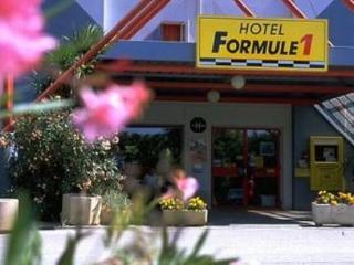 Bon Marche Hotel Bochum Exterior foto